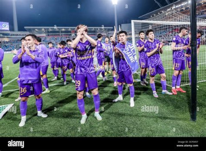 Analisis Lineup Lanzhou Longyuan Athletic FC vs Tianjin Jinmen Tiger di CFA Cup 2026: Formasi, Titik Balik, dan Dampak Pergantian