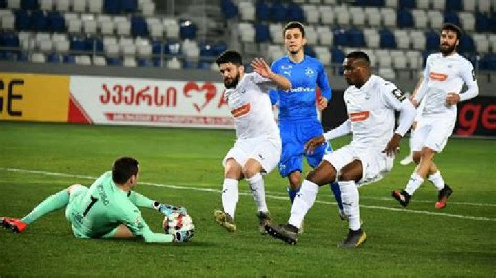 Taktik Berdarah Dingin: Analisis Susunan Pemain Dinamo Batumi vs Dinamo Tbilisi